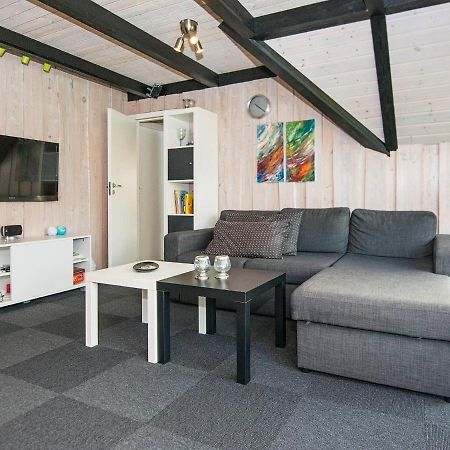 6 Person Holiday Home In R M Toftum  Buitenkant foto