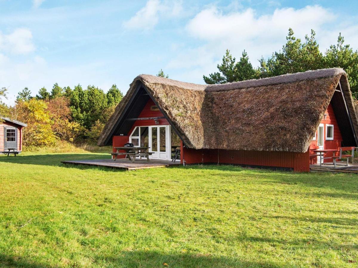 6 Person Holiday Home In R M Toftum  Buitenkant foto