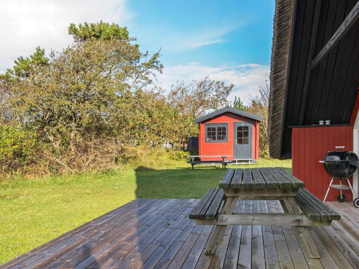 6 Person Holiday Home In R M Toftum  Buitenkant foto